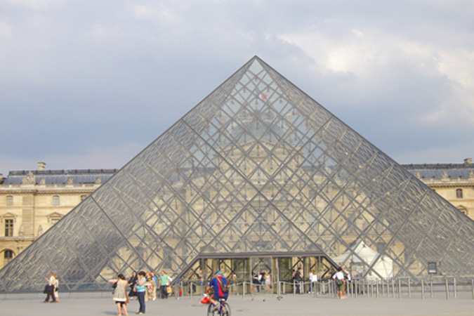 Louvre 1 