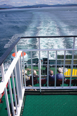 Oban Ferry wake 