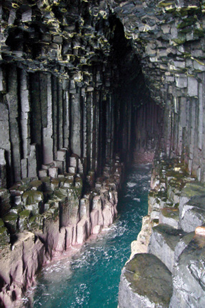 Staffa-Fingal's Cave 
